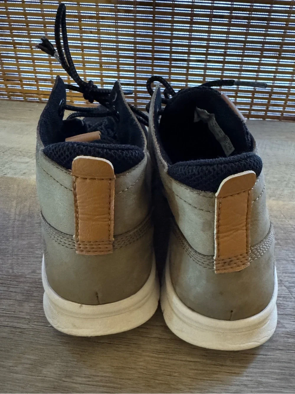 Timberland Men's Black/Tan Graydon Chukka Boots (7.5)